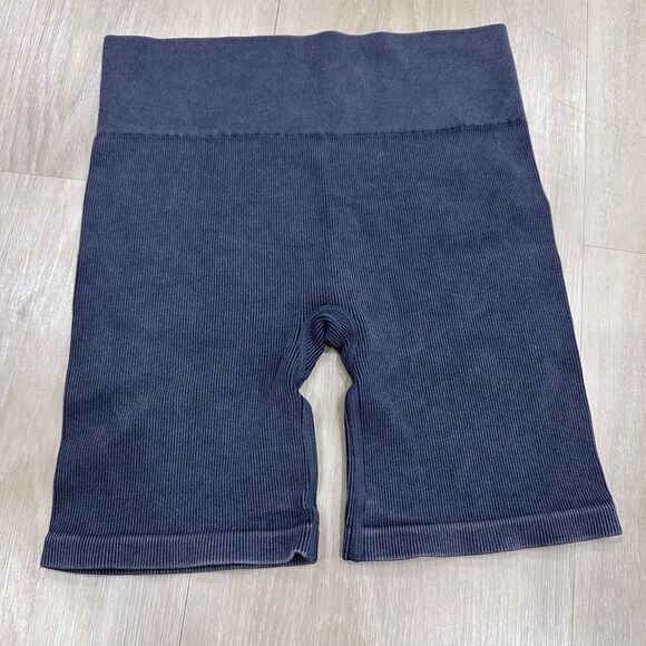 Gilly Hicks Ribbed Biker Shorts, Set of 2, Black and Blue, Size XS - Picture 2 of 8